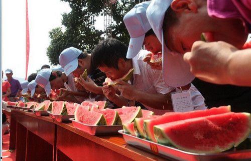 带你吃瓜大巷子,探寻美食与文化的交汇之地