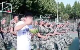 军训吃瓜网,揭秘军训那些事儿，轻松一笑间